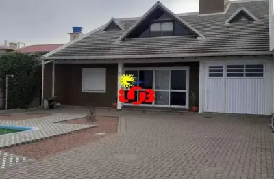 Casa com 4 quartos à venda na Avenida Beira Mar, 527, Oásis do Sul, Tramandaí