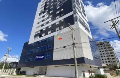 Excelente apartamento no centro de tramandaí, com vista para o mar!