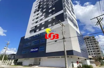 Excelente apartamento no centro de tramandaí, com vista para o mar!