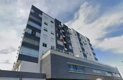 Apartamento de 03 dormitórios, todo mobiliado e decorado no centro de tramandaí!