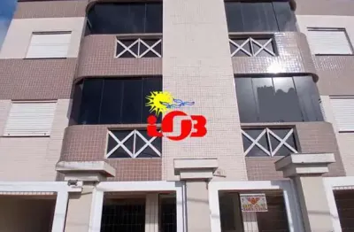 Cobertura de 02 dormitórios, com vista para o mar, no centro de tramandaí!