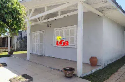 Sobrado à venda em marisul, imbé - piscina, pátio fechado e 5 dormitórios- imperdível!