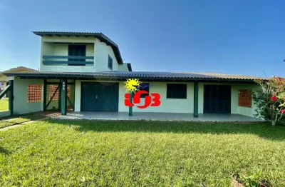 Casa com 5 quartos à venda na Zona Nova, Tramandaí 