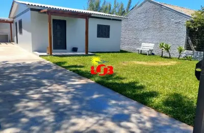 Casa com 3 quartos à venda na Rua Viana Moog, 831, Mariluz (Distrito), Imbé