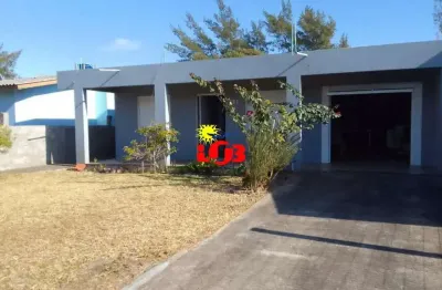 Casa com 2 quartos à venda na Tapájos, 110, Imara, Imbé