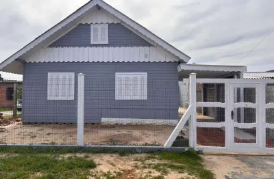 Casa com 4 quartos à venda na Zona Nova, Tramandaí 