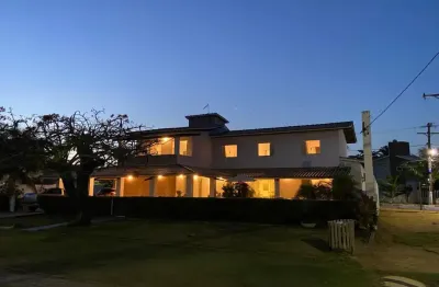 Casa em condomínio fechado com 6 quartos para alugar no Guarajuba, Camaçari 