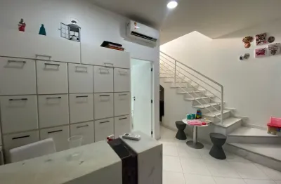 Sala comercial com 3 salas à venda em Ondina, Salvador 