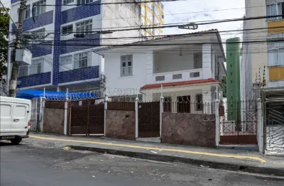 Casa com 5 quartos à venda na Rua Oito de Dezembro, 746, Graça, Salvador