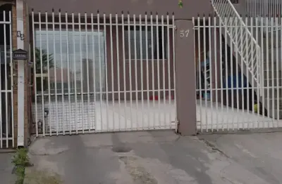 Lindo sobrado com saidas individuais somente a vista oportunidade para investidores