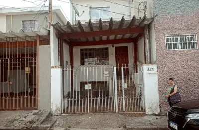Casa de 2 dormitórios com sacada e vaga de garagem na freguesia do ó