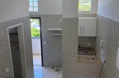 Apartamento com 1 quarto para alugar na Rua Camburiú, Vila Ipojuca, São Paulo