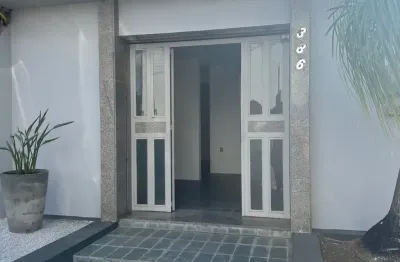 Alugo sala comercial  para locação bairro universitário com 50m2