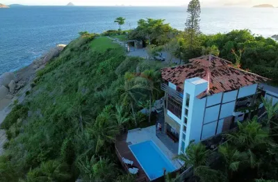 Casa com 5 quartos à venda em Camboinhas, Niterói 