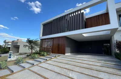 Casa de alto padrão no maria dulce com tecnologia, piscina resort e 5 suítes