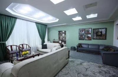 Casa com 4 quartos à venda na Rua Vespasiano, 556, Vila Romana, São Paulo