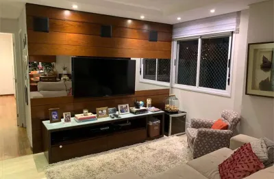 Apartamento com 3 quartos à venda na Rua Embuaçu, Vila Mariana, São Paulo