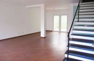 Casa com 4 quartos à venda na Rua Ubaíra, Moema, São Paulo