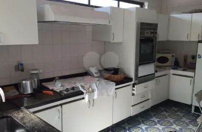 Casa com 3 quartos à venda na Avenida Afonso Mariano Fagundes, Planalto Paulista, São Paulo