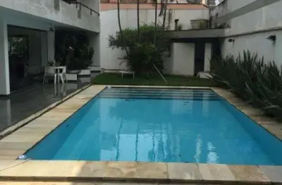 Casa com 4 quartos à venda na Rua Montesquiéu, Vila Mariana, São Paulo