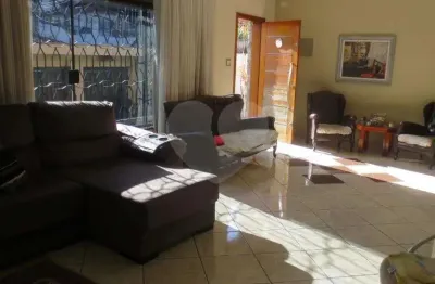 Casa com 4 quartos à venda na Rua Dom Duarte Leopoldo, Cambuci, São Paulo