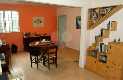 Casa com 3 quartos à venda na Rua Galeno de Almeida, Pinheiros, São Paulo