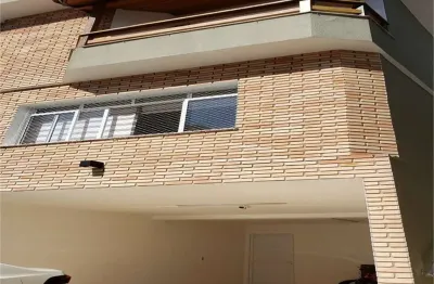Casa com 4 quartos à venda na Rua Pero Neto, 255, Saúde, São Paulo