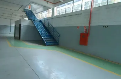 Barracão / Galpão / Depósito à venda no Jardim Emília, Embu-Guaçu 