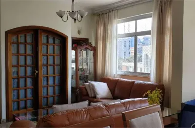 Apartamento com 3 quartos à venda na Alameda Casa Branca, Jardim Paulista, São Paulo