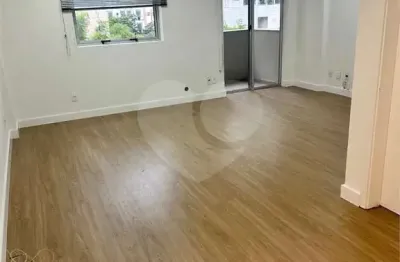 Sala comercial à venda na Rua Vergueiro, Paraíso, São Paulo