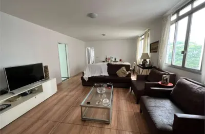 Apartamento com 3 quartos à venda na Alameda Campinas, Jardim Paulista, São Paulo