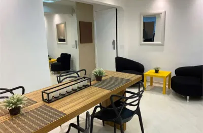 Apartamento com 3 quartos à venda na Rua Helena, Vila Olímpia, São Paulo