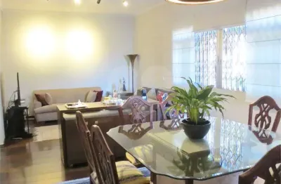 Casa com 3 quartos à venda na Rua Sérgio Cardoso, 249, Saúde, São Paulo