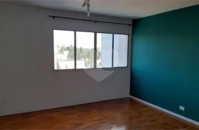 Apartamento com 2 quartos à venda na Rua Apinajés, Vila Madalena, São Paulo
