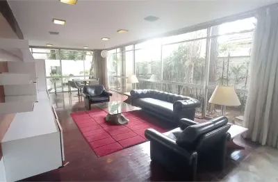 Casa com 4 quartos à venda na Rua Veneza, Jardim Paulista, São Paulo