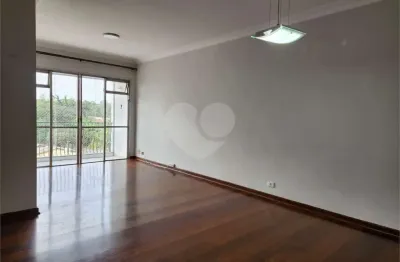 Apartamento com 3 quartos à venda na Avenida Santo Amaro, Santo Amaro, São Paulo