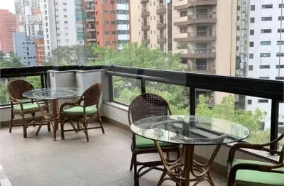 Apartamento com 4 quartos à venda ou para locação em moema - sp