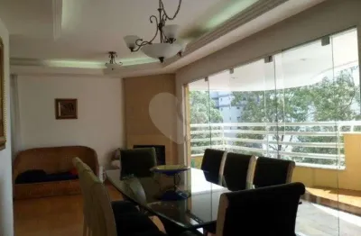 Apartamento com 3 quartos à venda na Rua Almansa, 180, Jardim Sul, São Paulo