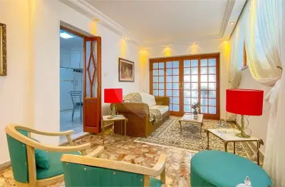Casa em condomínio fechado com 4 quartos à venda na Avenida Lacerda Franco, Cambuci, São Paulo