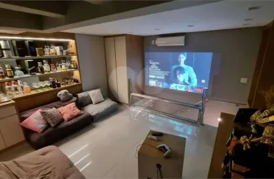Cobertura com 2 quartos à venda na Rua Joaquim Antunes, Pinheiros, São Paulo
