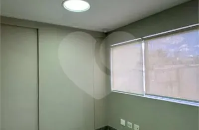 Sala comercial à venda na Rua Joaquim Manuel de Macedo, 199, Barra Funda, São Paulo