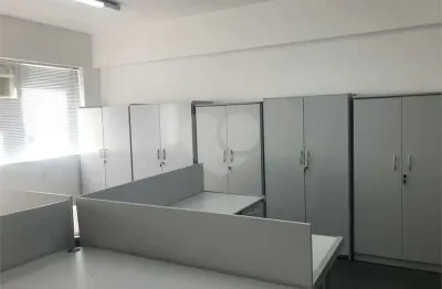 Sala comercial à venda na Rua Frei Caneca, Bela Vista, São Paulo