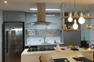 Apartamento com 3 quartos à venda na Rua Helena, Vila Olímpia, São Paulo