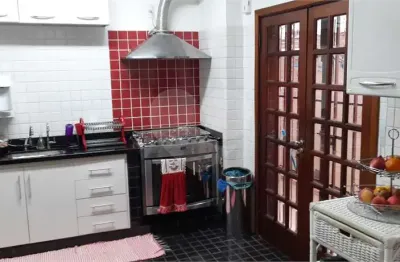 Casa com 5 quartos para alugar na Alameda dos Araés, 1299, Planalto Paulista, São Paulo