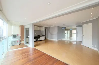 Apartamento com 3 quartos à venda na Vila Olímpia, São Paulo 