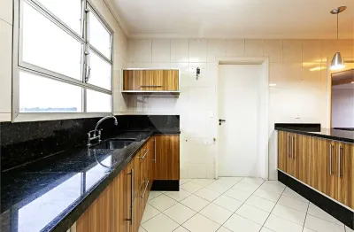 Apartamento com 3 quartos à venda na Rua São Benedito, 2610, Chácara Santo Antônio, São Paulo