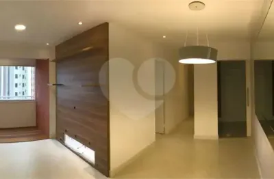 Apartamento com 3 quartos à venda na Rua dos Tapes, 57, Cambuci, São Paulo