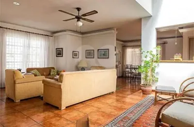 Casa com 3 quartos à venda no Jardim Europa, São Paulo 