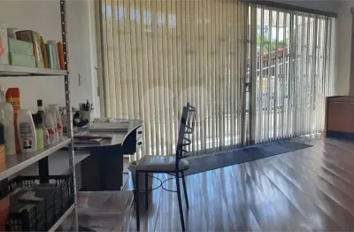 Casa em condomínio fechado com 4 quartos à venda na Rua Payaguas, Aclimação, São Paulo