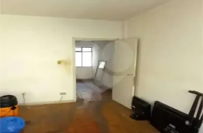 Kitnet / Stúdio à venda na Rua Castro Alves, 31, Aclimação, São Paulo